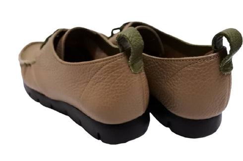 【arui_toe 3955BL グレージュ】本革コンフォートモカシンデッキシューズ