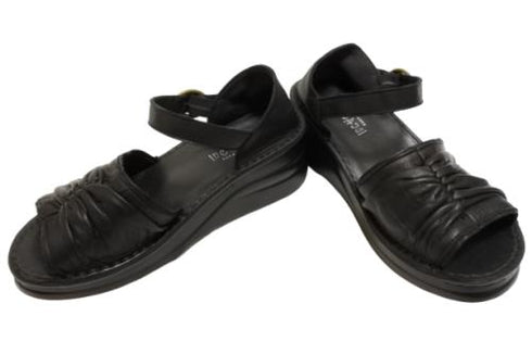 【インコルジェ 4038 ブラック】ふんわりギャザーサンダル