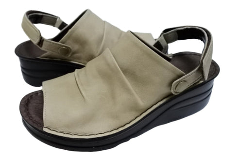 【インコルジェ4039 グレージュ】オープントゥくしゅくしゅ2WAYサボ風サンダル