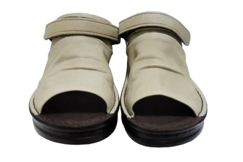 【インコルジェ4039 グレージュ】オープントゥくしゅくしゅ2WAYサボ風サンダル