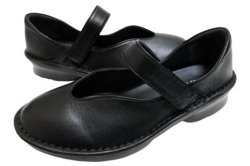 【インコルジェ5029 ブラック】シンプルきれいめライン センターUカットストラップシューズ