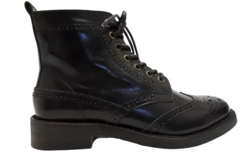 【TODAY'S 5525 ブラック】本革メダリオン靴紐ショートブーツ