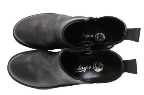 【TODAY's 7058 ブラック】幅広4EサイドジップV字カッティングショートブーツ