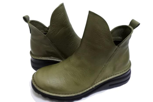 【TODAY's 7058 グリーン】幅広4EサイドジップV字カッティングショートブーツ