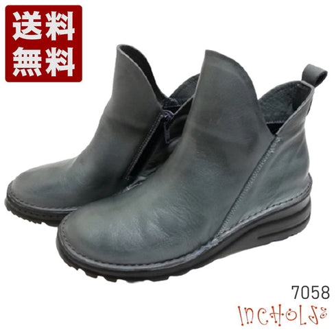 【TODAY's 7058 ネイビー】幅広4EサイドジップV字カッティングショートブーツ