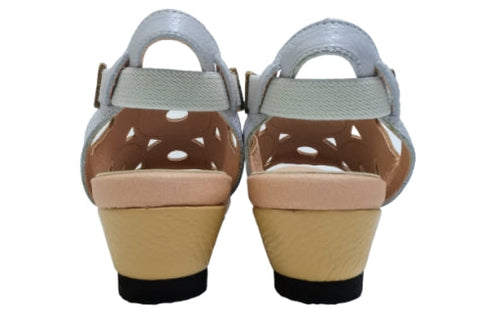 【arui_toe 7641 ベージュ】伸縮ゴムバックストラップ本革コンフォートサンダル