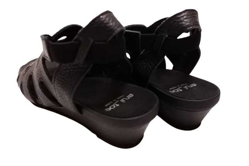 【arui_toe 7641 ブラック】伸縮ゴムバックストラップ本革コンフォートサンダル