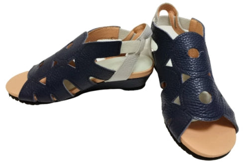 【arui_toe 7641 ネイビー】伸縮ゴムバックストラップ本革コンフォートサンダル