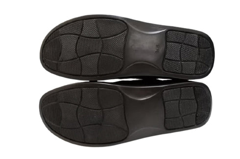 【インコルジェ8172 ネイビー】ヒール高ショートニットブーツ