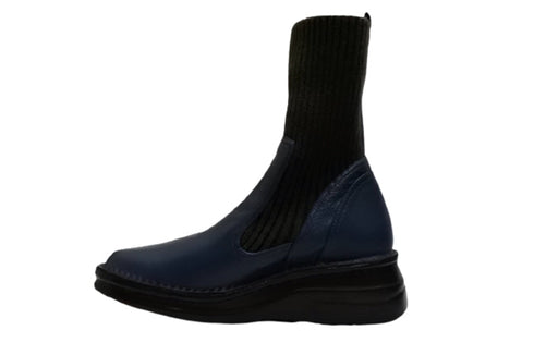 【インコルジェ8172 ネイビー】ヒール高ショートニットブーツ