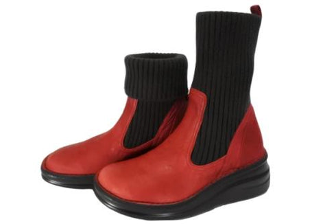 【インコルジェ8172 レッド】ヒール高ショートニットブーツ