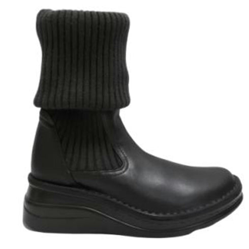 【インコルジェ8195 ダークブラウン】履き方自由自在 ヒール高ロングニットブーツ