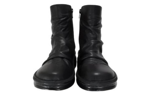 【インコルジェ 8209 ブラック】くしゅっとかわいい本革幅広ショートブーツ