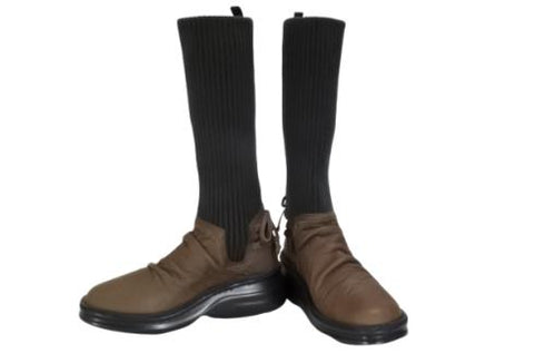 【インコルジェ8248 ダークブラウン】くしゅくしゅミドル丈レースアップニットブーツ