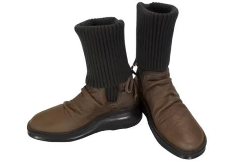【インコルジェ8248 ダークブラウン】くしゅくしゅミドル丈レースアップニットブーツ