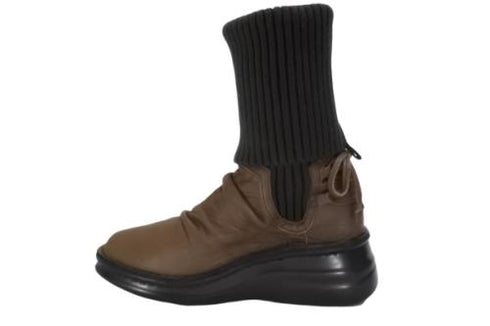 【インコルジェ8248 ダークブラウン】くしゅくしゅミドル丈レースアップニットブーツ