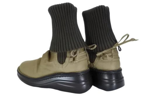 【インコルジェ8248 グレー】くしゅくしゅミドル丈靴紐ニットブーツ