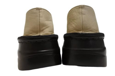 【インコルジェ 8294 グレージュ】オープントゥくしゅくしゅシューズサンダル