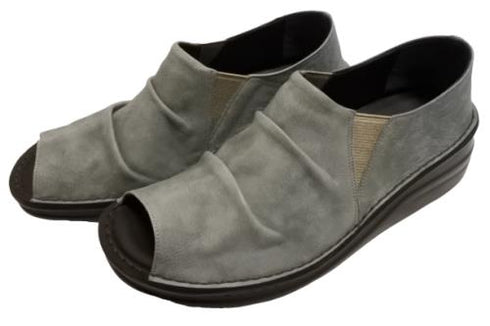 【インコルジェ 8294 ライトブルー】オープントゥくしゅくしゅシューズサンダル