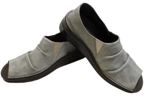 【インコルジェ 8294 ライトブルー】オープントゥくしゅくしゅシューズサンダル