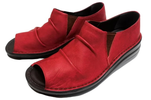 【インコルジェ 8294 レッド】オープントゥくしゅくしゅシューズサンダル