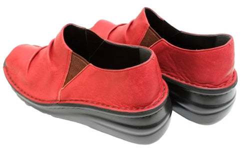 【インコルジェ 8294 レッド】オープントゥくしゅくしゅシューズサンダル