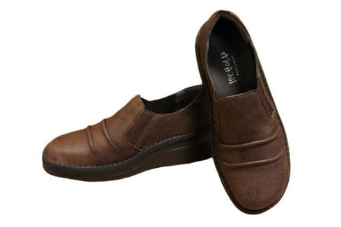 【インコルジェ8303 ダークブラウン】くしゅっとかわいい脱ぎ履きらくらくシューズ