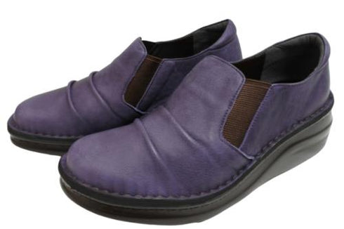 【インコルジェ8303 ダークパープル】くしゅっとかわいい脱ぎ履きらくらくシューズ