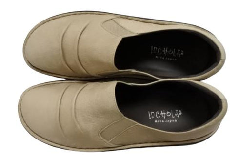 【インコルジェ8303 グレージュ】くしゅっとかわいい脱ぎ履きらくらくシューズ