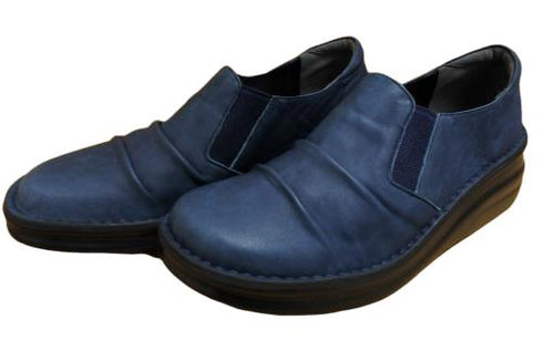 【インコルジェ8303 ネイビー】くしゅっとかわいい脱ぎ履きらくらくシューズ