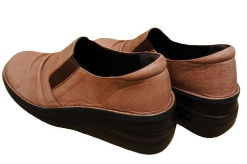 【インコルジェ8303 ピンク】くしゅっとかわいい脱ぎ履きらくらくシューズ