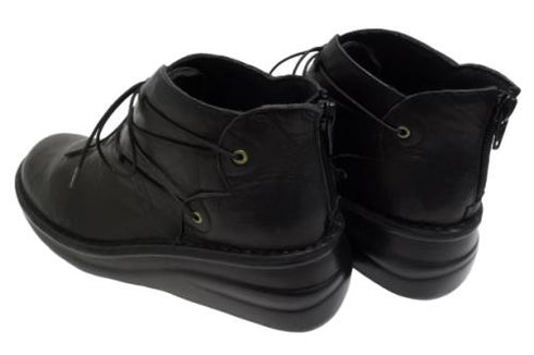 【インコルジェ8308 ブラック】ハイカット靴紐シューズ