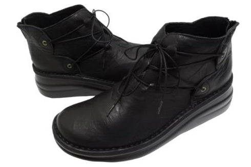 【インコルジェ8308 ブラック】ハイカット靴紐シューズ