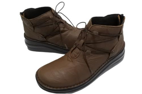 【インコルジェ8308 ダークブラウン】ハイカット靴紐シューズ