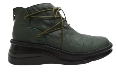 【インコルジェ8308 グリーン】ハイカット靴紐シューズ