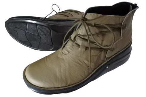 【インコルジェ8308 グレー】ハイカット靴紐シューズ