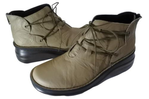 【インコルジェ8308 グレー】ハイカット靴紐シューズ