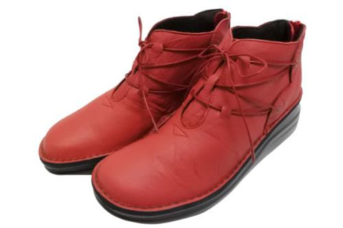 【インコルジェ8308 レッド】ハイカット靴紐シューズ