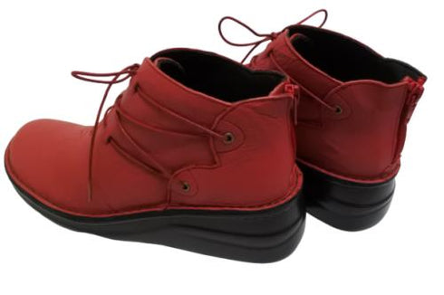 【インコルジェ8308 レッド】ハイカット靴紐シューズ
