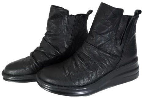 【インコルジェ8331 ブラック】くしゅくしゅサイドゴアショートブーツ