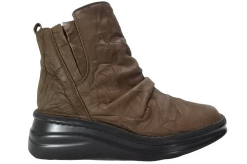 【インコルジェ8331 ダークブラウン】くしゅくしゅサイドゴアショートブーツ