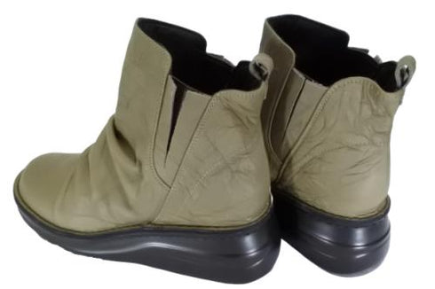 【インコルジェ8331 グレー】くしゅくしゅサイドゴアショートブーツ