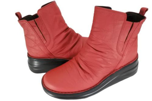 【インコルジェ8331 レッド】くしゅくしゅサイドゴアショートブーツ