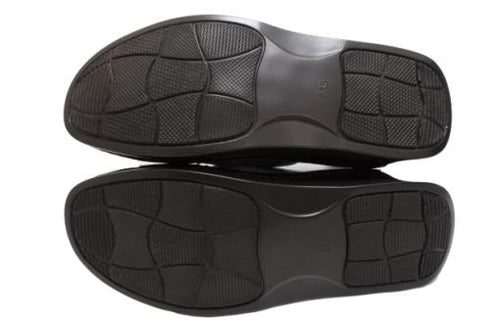 【インコルジェ 8387 ライトブルー】ひと味違う個性派靴紐シューズ