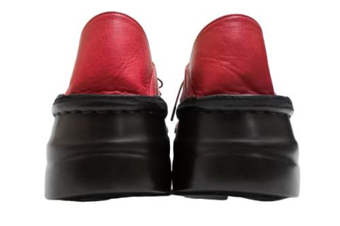 【インコルジェ 8387 レッド】ひと味違う個性派靴紐シューズ