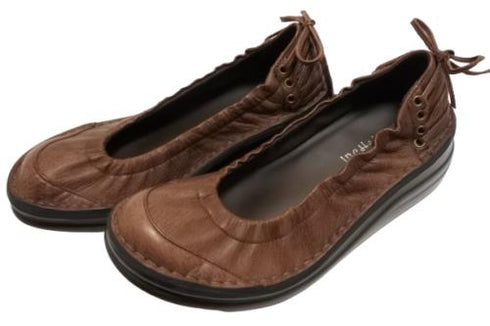 【インコルジェ 8394 ダークブラウン】バックリボンバレエシューズパンプス