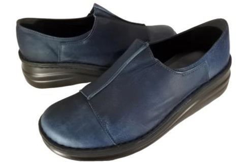 【インコルジェ8409 ネイビー】カジュアルコンフォートシューズ