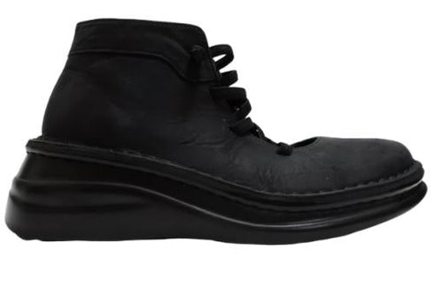 【インコルジェ 8420 ブラック】ゴム紐春ブーティ