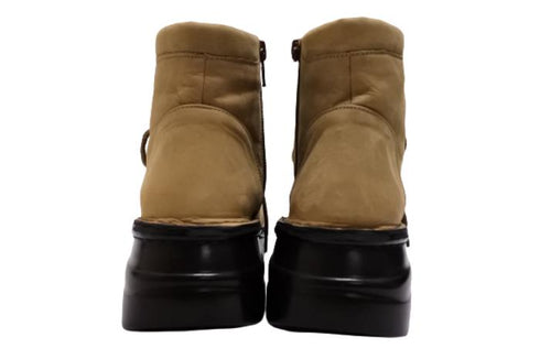 【インコルジェ8434 カーキ】低反発インソールのクロスストラップシューズ