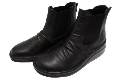 【インコルジェ 8438 ブラック】本革カジュアルサイドゴアブーツ
